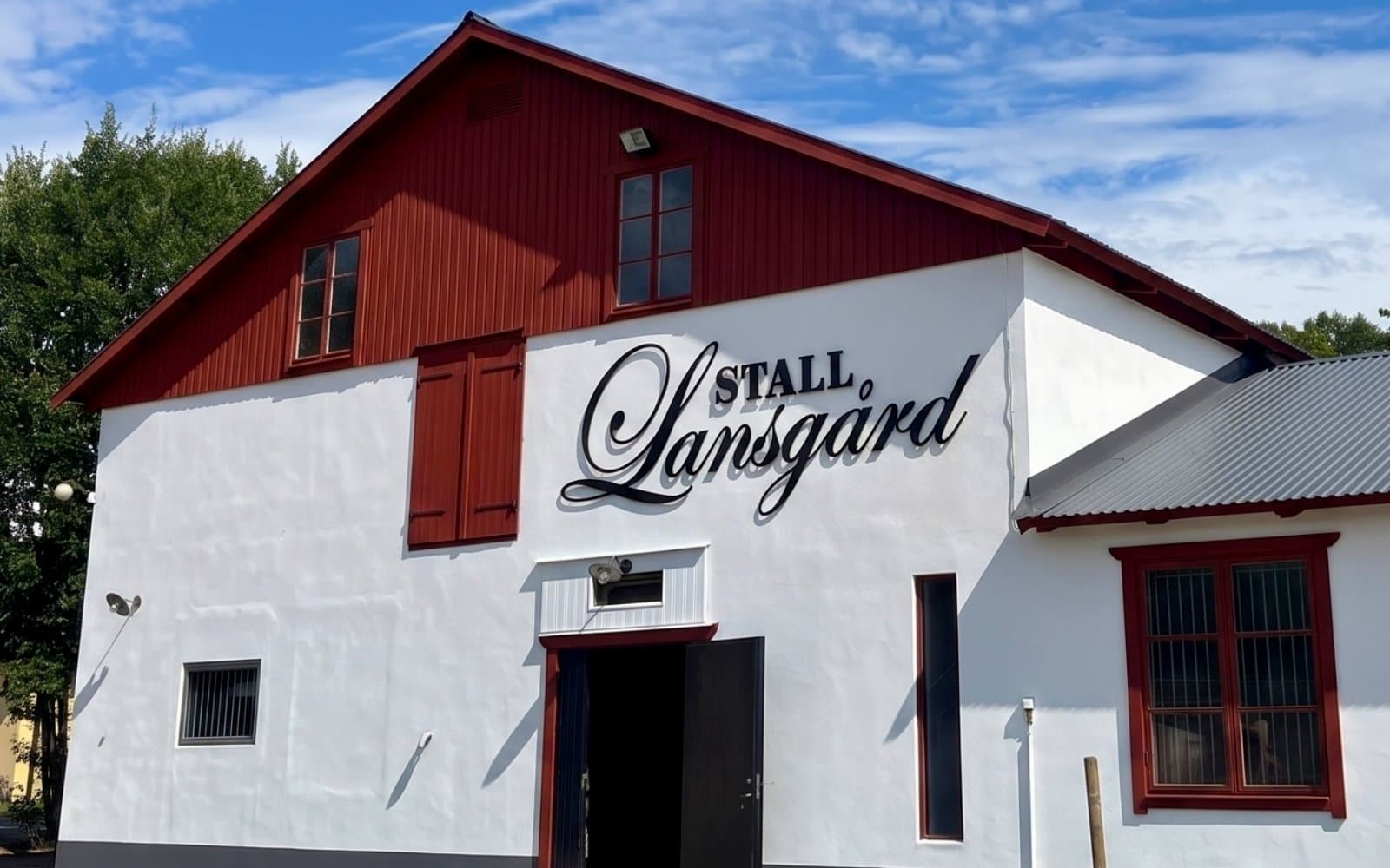 Stall Lansgård